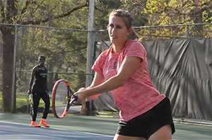 Women's tennis player on the court