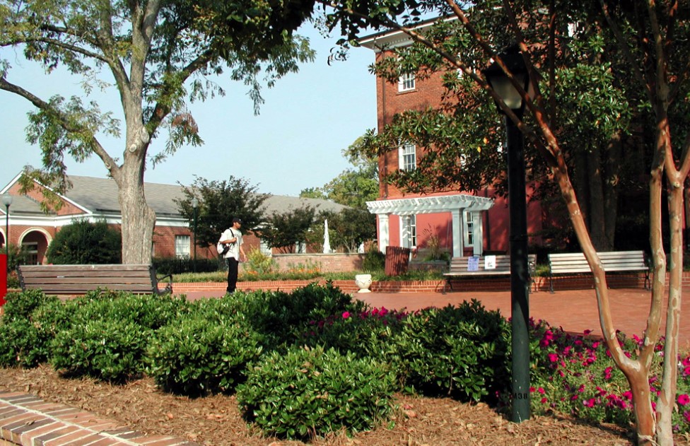 old-patio.jpg