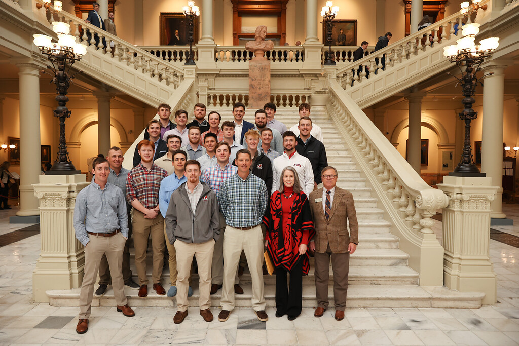 Baseball team recognized by state government