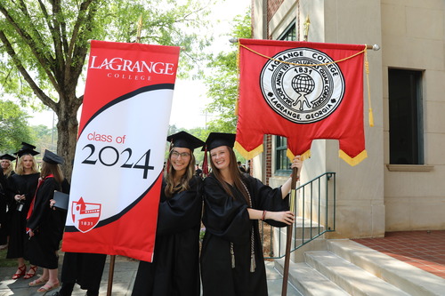 Seniors take part in Honors Day celebration