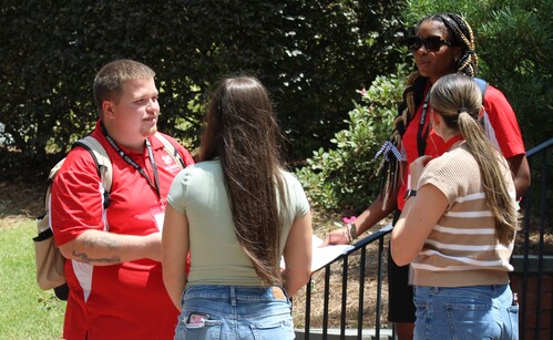 Junior leads group of students at orientation