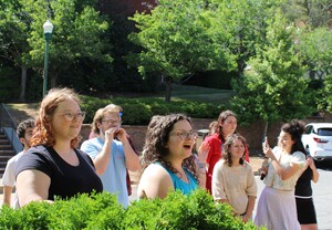 Campus community supports Aria Mabry at bell ringing