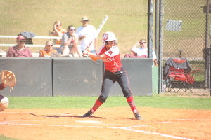 Softball competes against Wesleyan