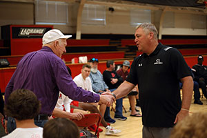 basketball players shake hands