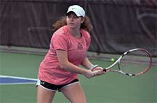 Women's tennis player on the court
